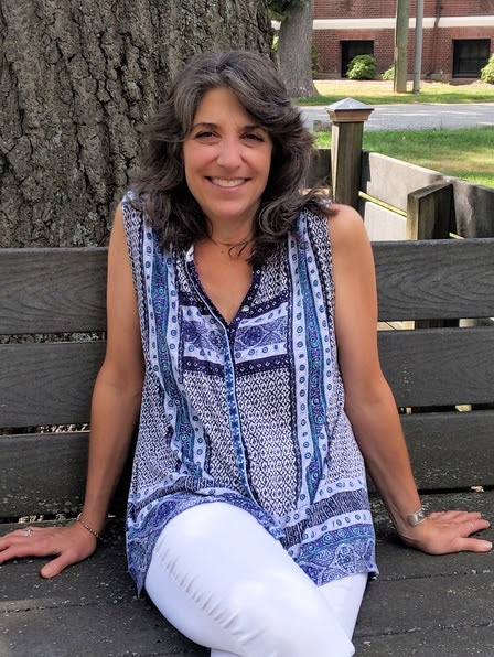 Lisa Seneca 